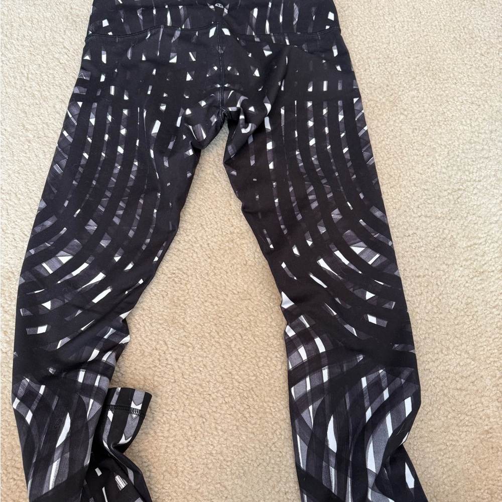 Lululemon Athletica Black and White Leggings